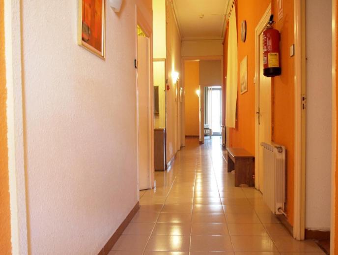 Hostal Delfos Barcelona Zewnętrze zdjęcie