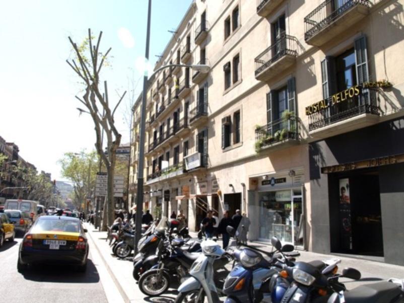 Hostal Delfos Barcelona Zewnętrze zdjęcie