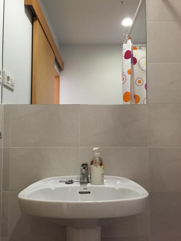 Hostal Delfos Barcelona Zewnętrze zdjęcie